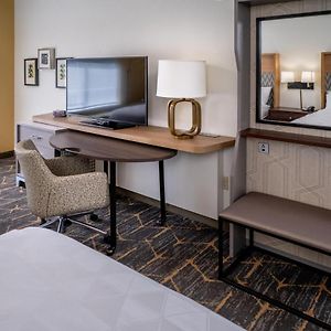 Standard Room Two Queen Beds